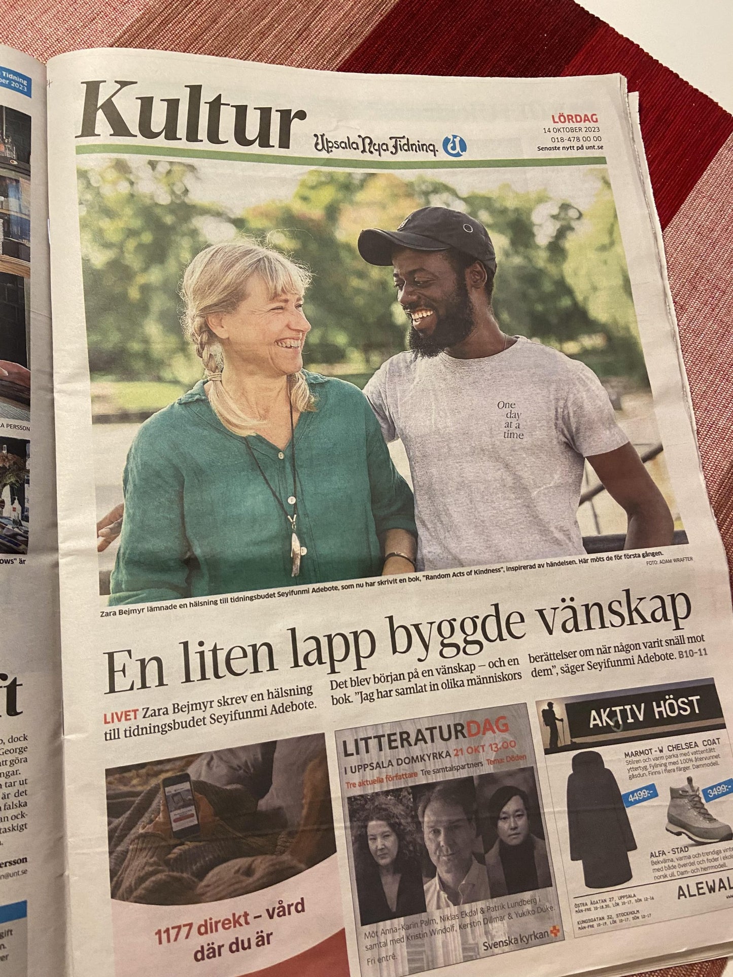 Random Acts of Kindness - English Version - av 'Seyifunmi Adebote