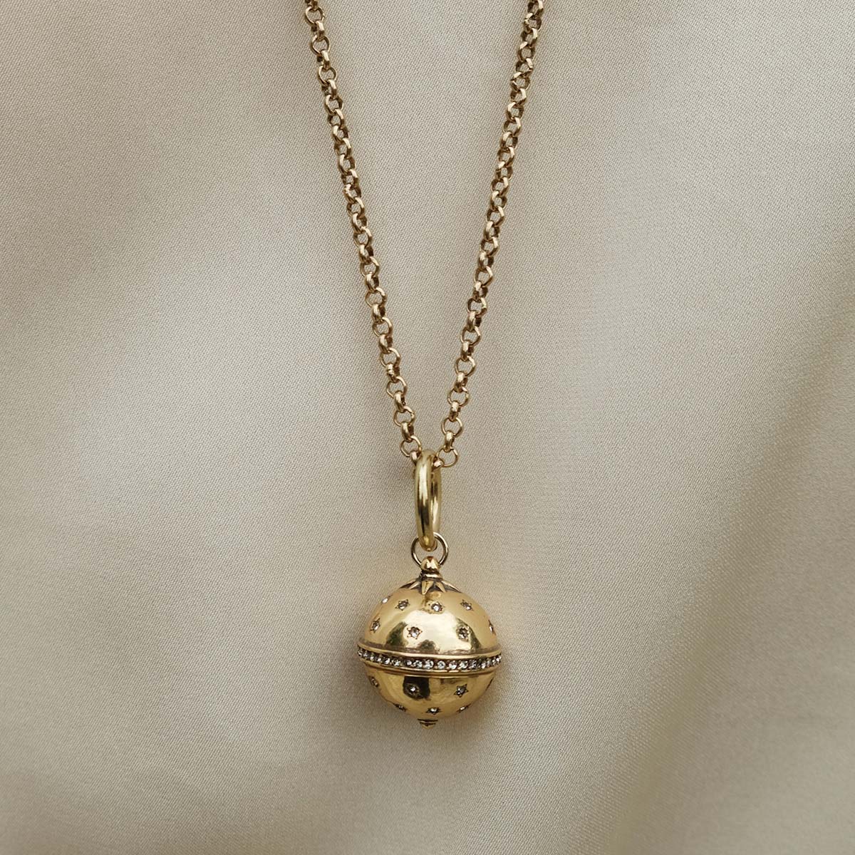 Lång halskedja, 'Astro G', A&C Oslo