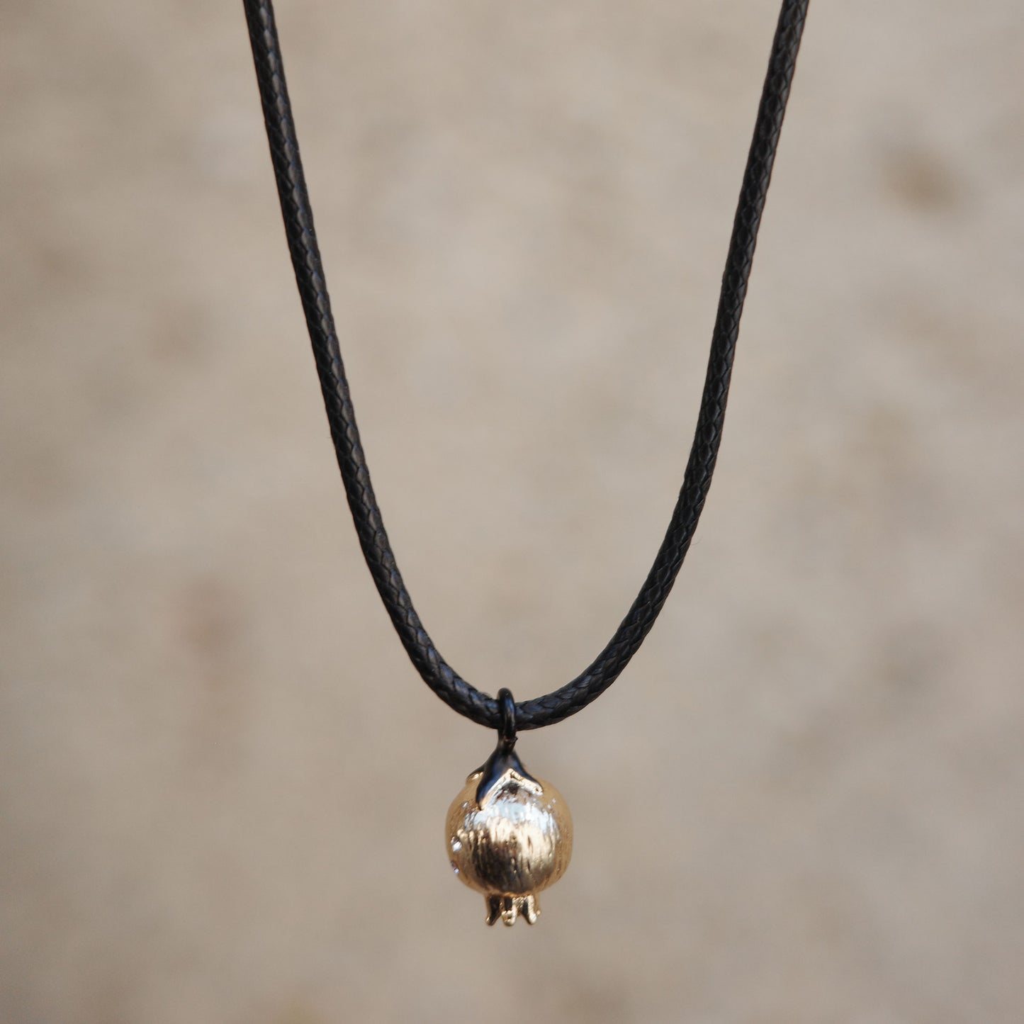 Halsband 'Rose Hip', A&C Oslo